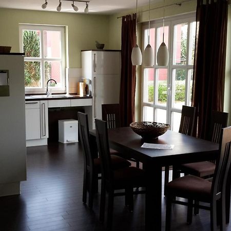 Haeuschen "Tante Waltraut" Villa Garz  Luaran gambar