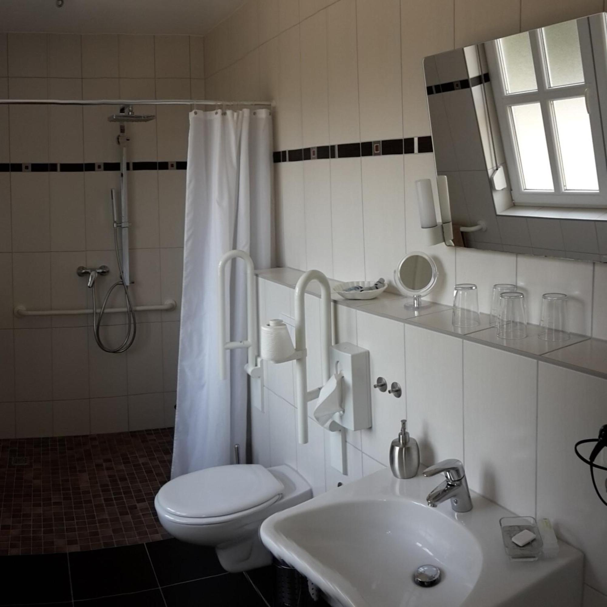 Haeuschen "Tante Waltraut" Villa Garz  Luaran gambar