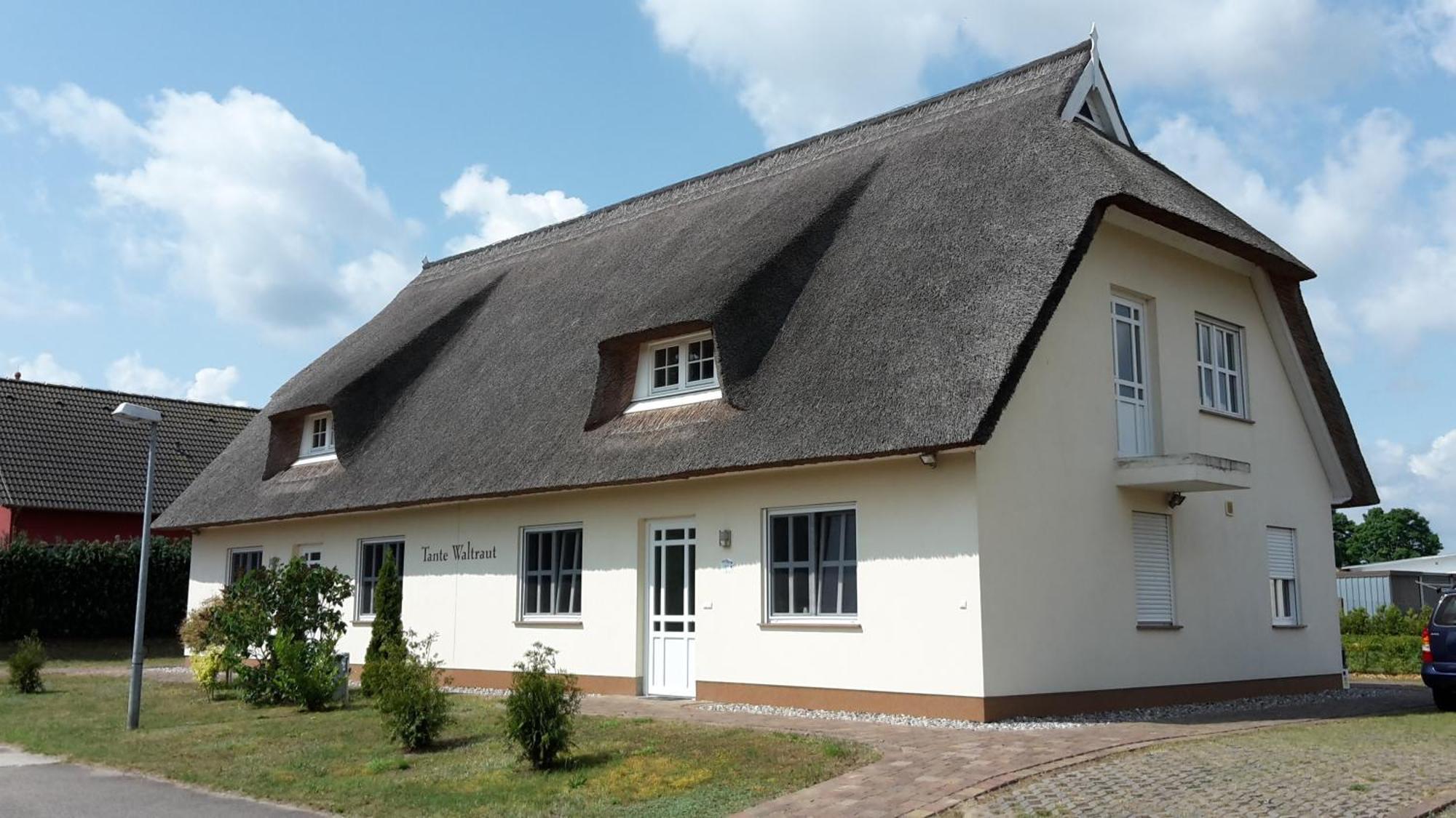 Haeuschen "Tante Waltraut" Villa Garz  Luaran gambar